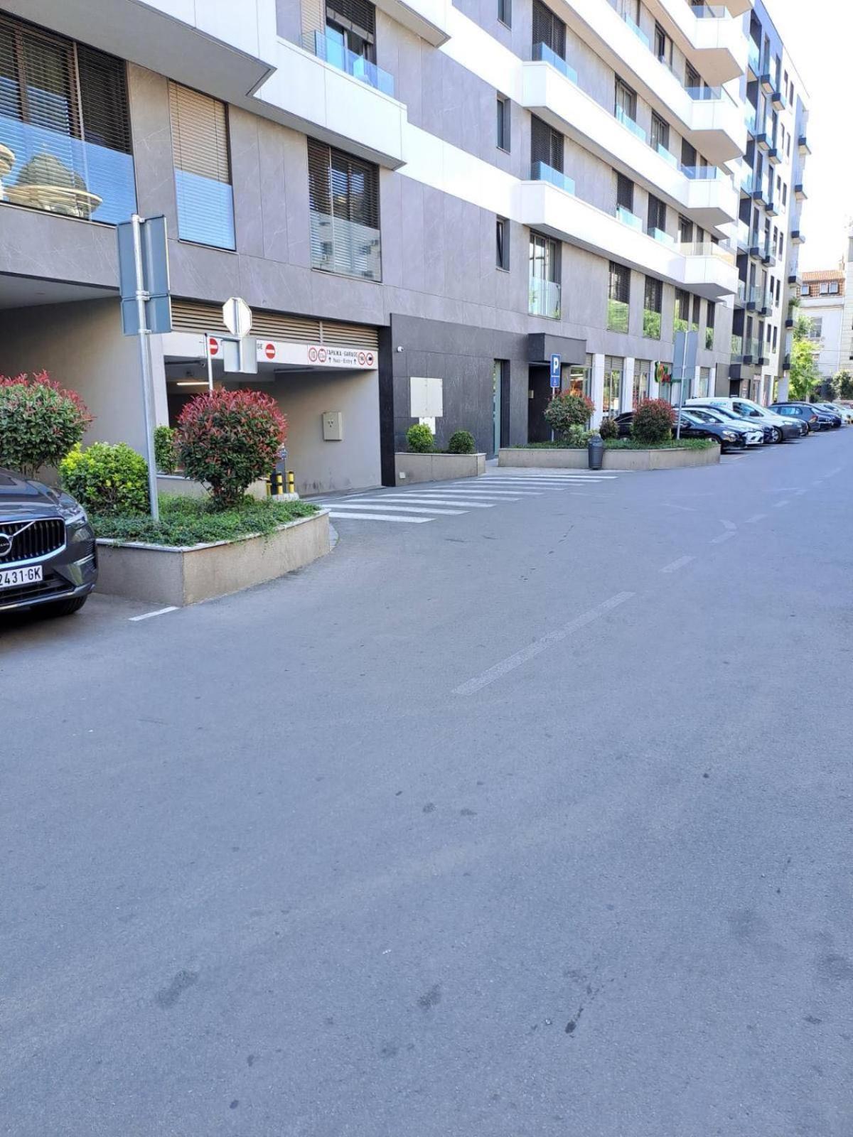 Miha Apartment เบลเกรด ภายนอก รูปภาพ
